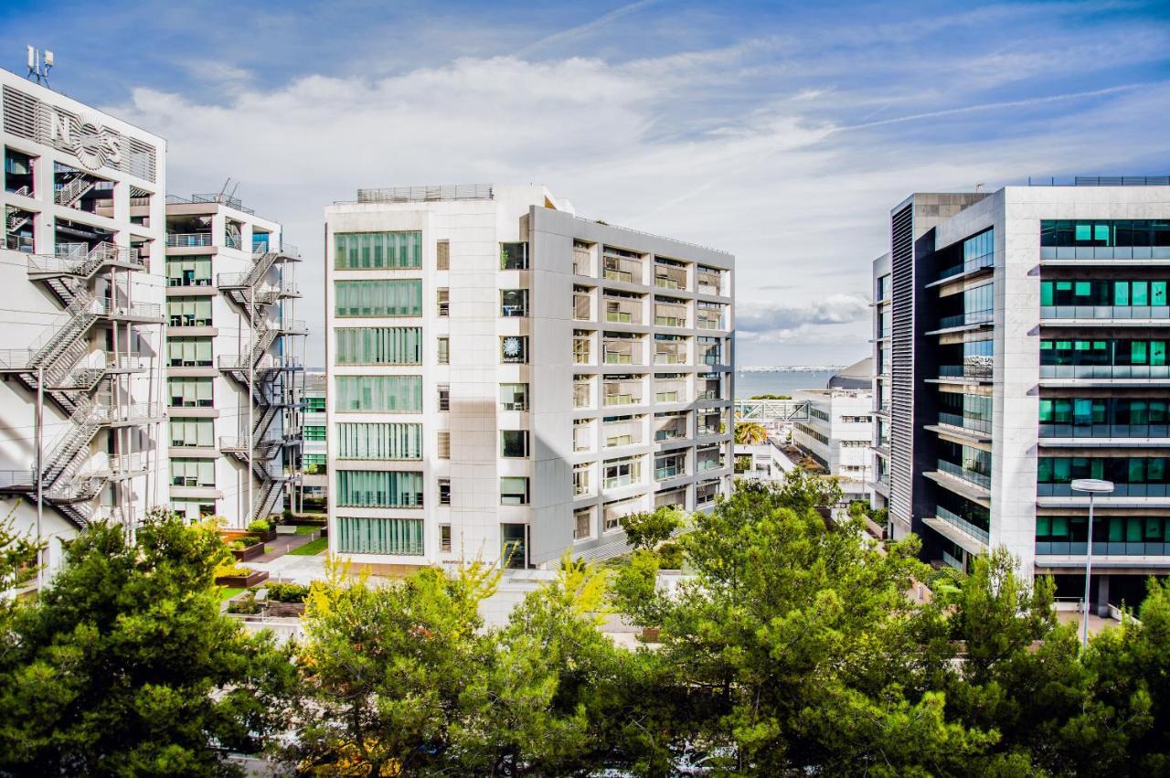 Central Orient Residence - Modern, Spacious And Sunny! By The River! ลิสบอน ภายนอก รูปภาพ